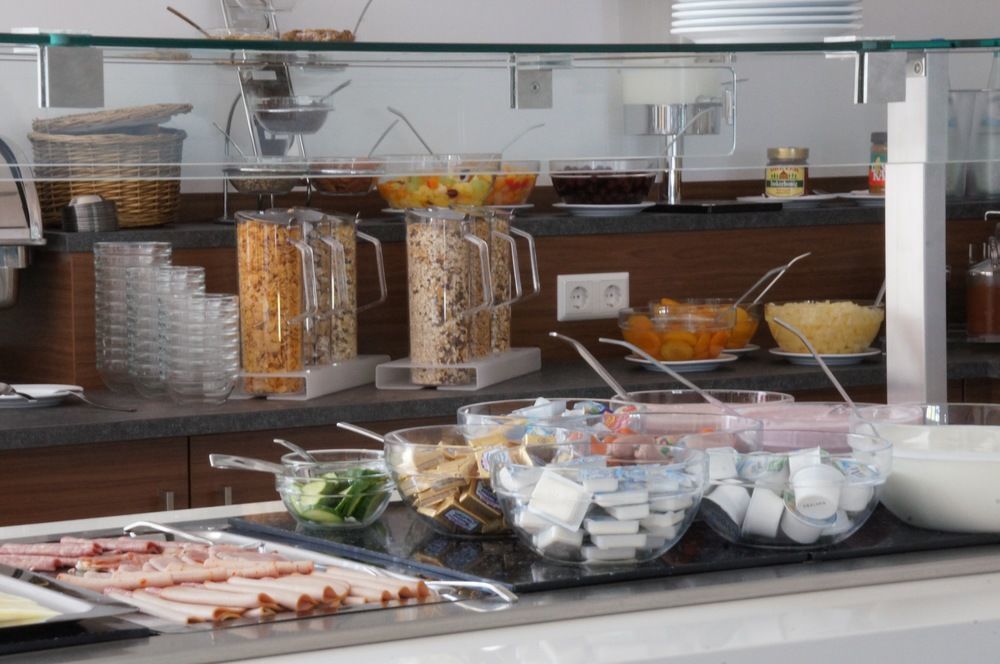 Euro Hotel Friedberg Ngoại thất bức ảnh